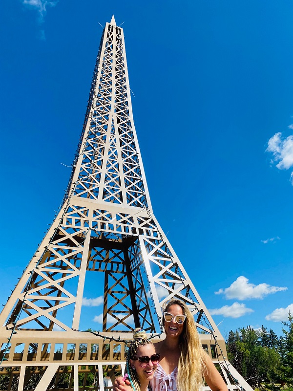 Eiffel Tower Park